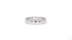 0.12 's Emerald-Cut Half Eternity Ring