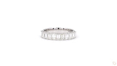 0.12 's Emerald-Cut Half Eternity Ring